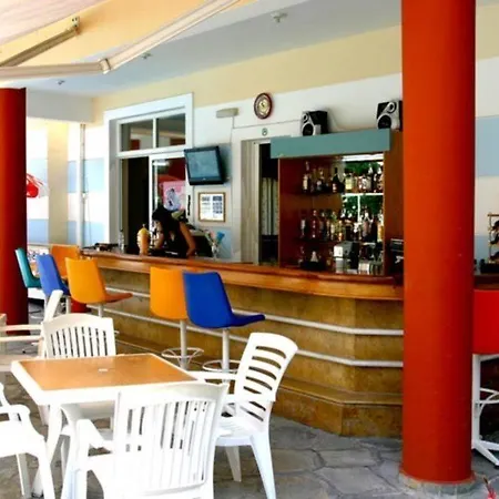 Hotel apartamentowy Anastasia & 3*