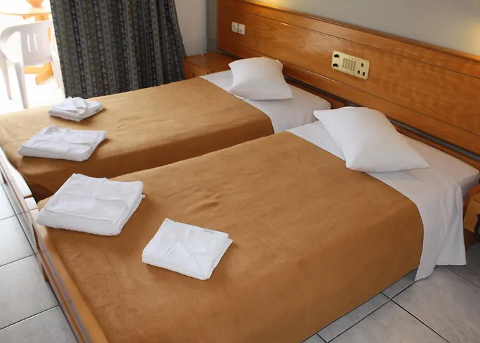 Apartahotel Anastasia & 3*