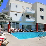 Anastasia & Apartmanhotel 3*